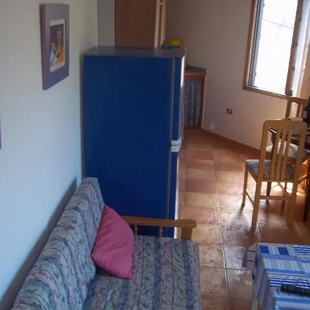 Flor De Lis Apartment *